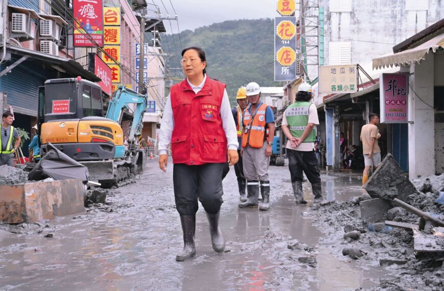台灣新聞通訊社-新聞內幕／4弊端釀馬太鞍溪洪災19死　光復鄉長遭押緊咬徐榛蔚
