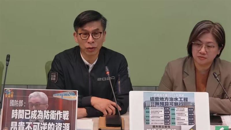 台灣新聞通訊社-柯文哲日前會柯建銘談總預算　民進黨團喊話：盼「綠白合作」起點