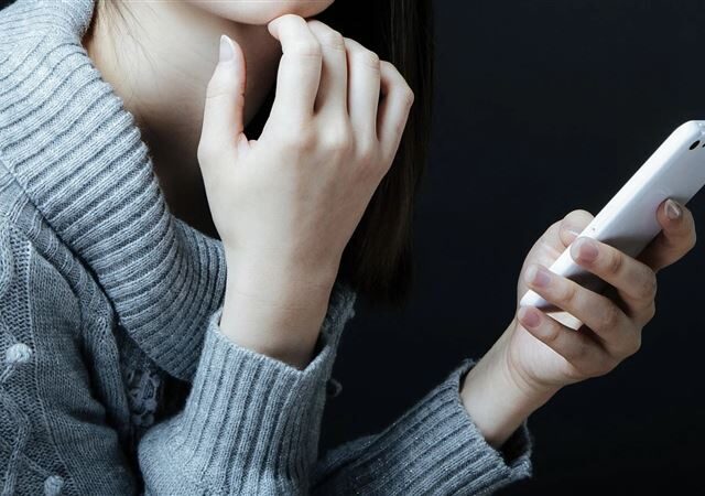 台灣新聞通訊社-女藝人遭「性愛恐嚇」！噁男私訊：晚上來高雄旅館我想X妳　下場曝光