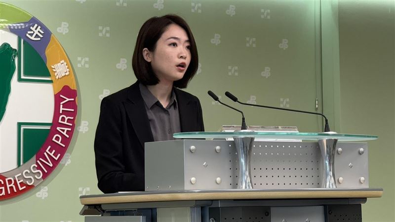 台灣新聞通訊社-藍白推離島建設條例「恐成洗產地破口」 韓瑩:不審預算卻急開國安後門