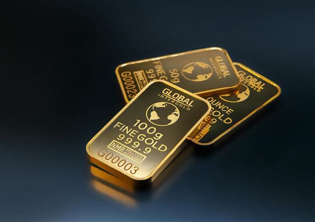 台灣新聞通訊社-美軍抓馬杜洛！黃金飆4400鎂還沒完　專家驚喊：上看1萬美元天價