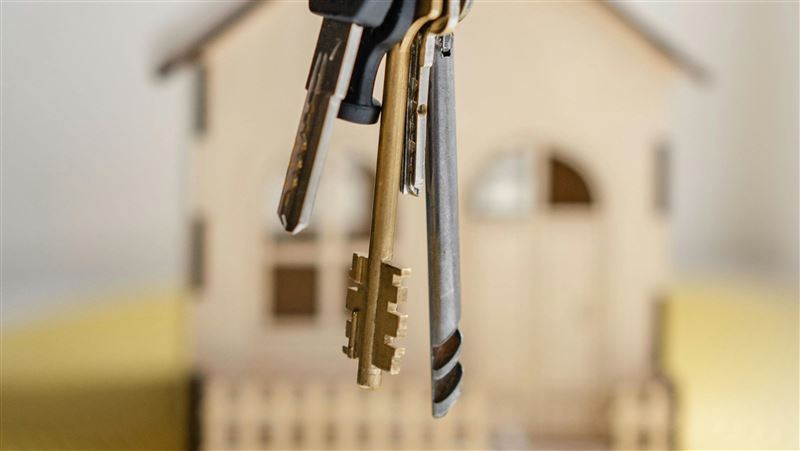 台灣新聞通訊社-30年房貸成主流！新青安上路後時間都拉長了　全台平均1人扛貸26.44年