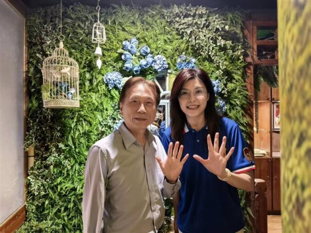 台灣新聞通訊社-國民黨議員喊我親中我驕傲、遠離戰火　網：快賣台灣資產廢國籍移民中國