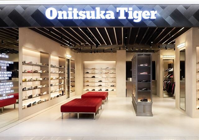 台灣新聞通訊社-遭爆台北101門市歧視越南移工！鬼塚虎緊急聲明：涉事員工已停職