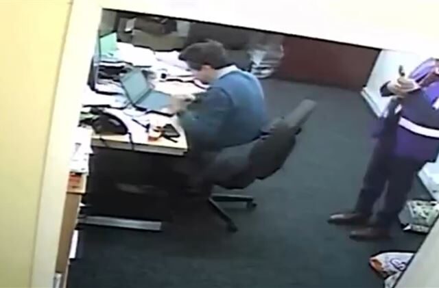 台灣新聞通訊社-綠帽校長抓狂！持扳手偷襲爆頭副校長　出獄吐心聲：坐牢最怕被性侵