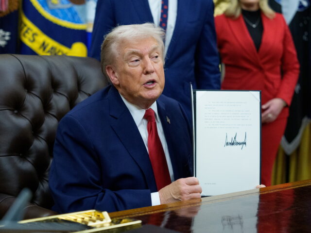 台灣新聞通訊社-再揮關稅大棒！川普宣布國家緊急狀態 劍指古巴石油供應國