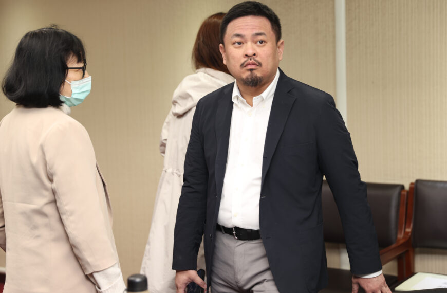 台灣新聞通訊社-外送專法通過立法 勞動部揭三方保障