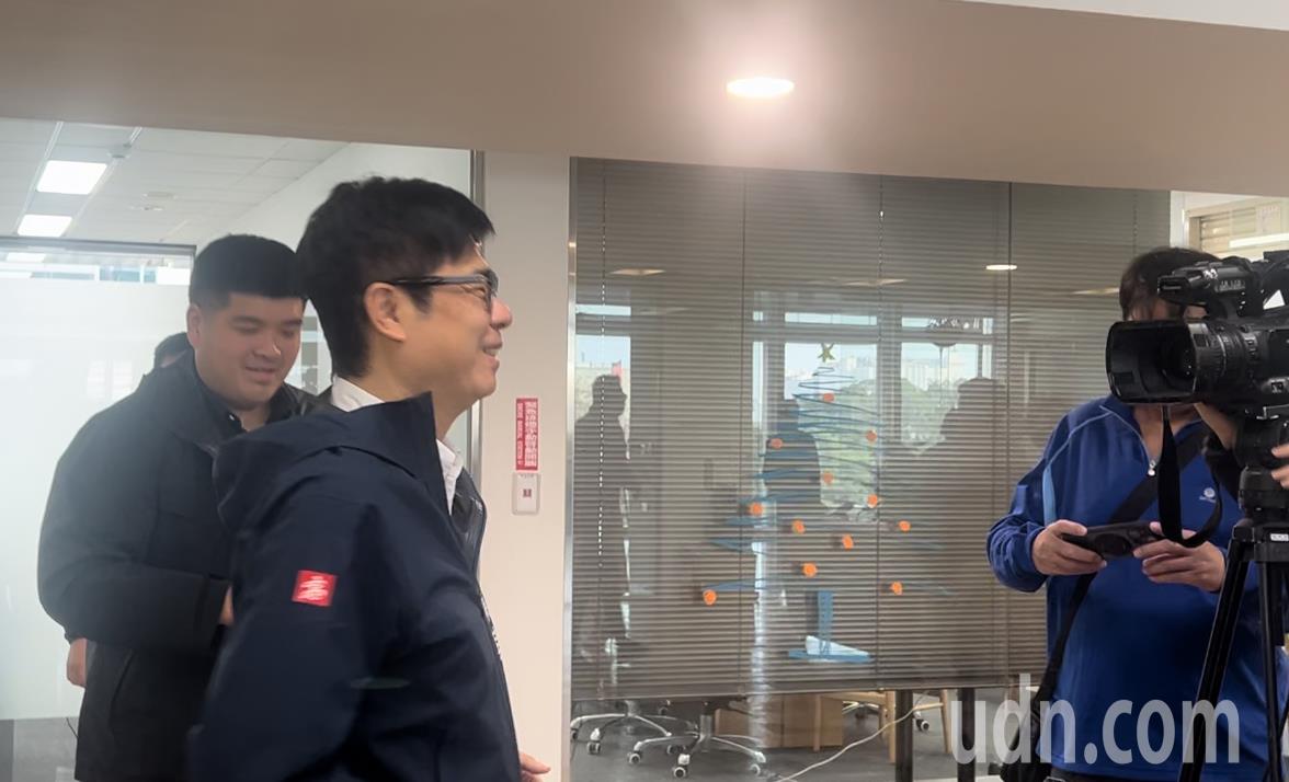 台灣新聞通訊社-影／談初選面露喜色？ 陳其邁：11點就揭曉，大家靜待結果