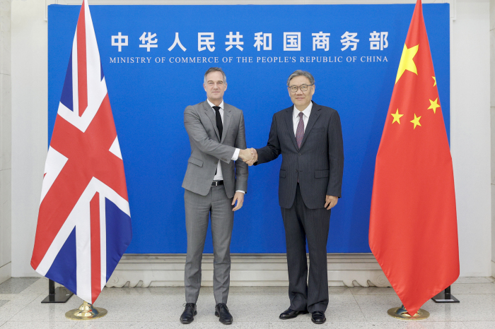 台灣新聞通訊社-陸商務部長王文濤會見英國貿易大臣凱爾：願擴大進口優質產品