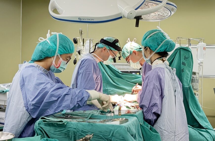 台灣新聞通訊社-男子高血壓、糖尿病患主動脈剝離 東港安泰緊急手術4天後順利出院