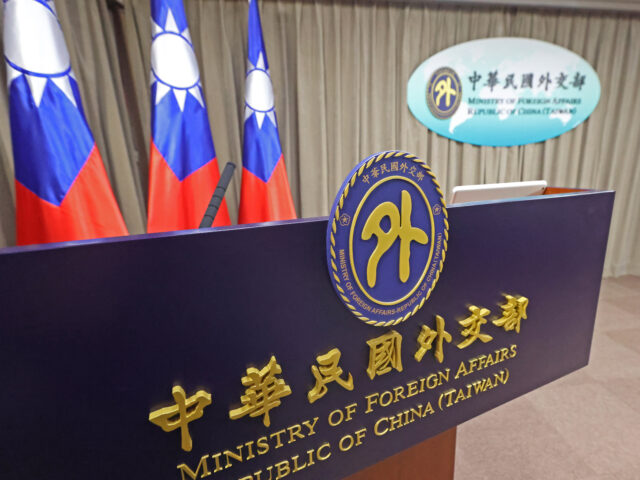 台灣新聞通訊社-「晚安小雞」服刑期滿傳將遣送大陸 外交部：促請柬遣送返台