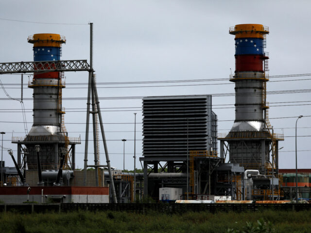 台灣新聞通訊社-川普喊可能補貼美油企、18個月內重啟委國油業 CNN洩業界反應