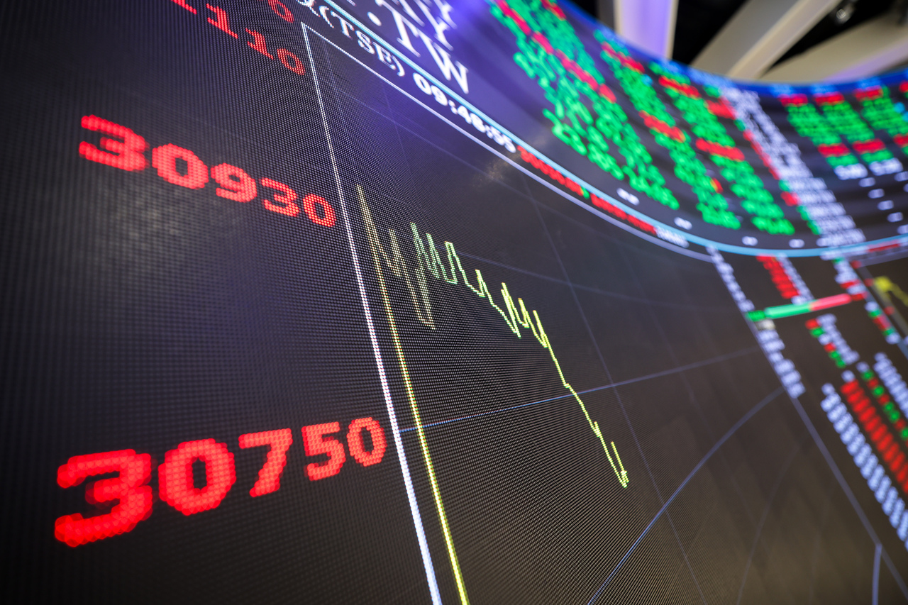 台灣新聞通訊社-點名黃金、白銀、記憶體！謝金河驚呼「史上最瘋狂年代」…網嚇壞：一鍵出清