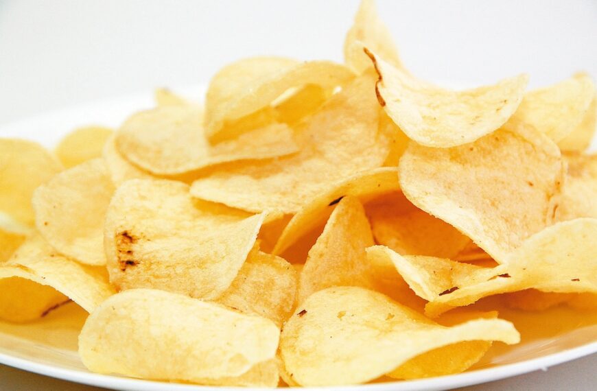 台灣新聞通訊社-「生啤酒」洋芋片太獵奇！網驚豔還原度很高：未成年也能吃