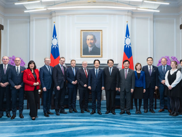 台灣新聞通訊社-會晤賴總統 歐洲議會友台小組主席凱勒強烈譴責中國對台軍演