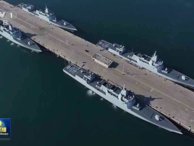 台灣新聞通訊社-對日威懾？陸4艘萬噸級飛彈驅逐艦同框將赴黃海開訓