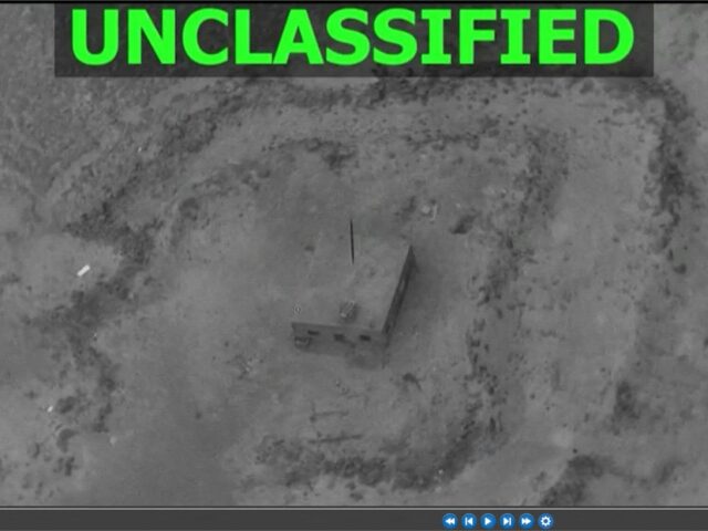 台灣新聞通訊社-川普又出手了！美軍空襲敘利亞IS目標 狂轟90枚彈藥畫面曝