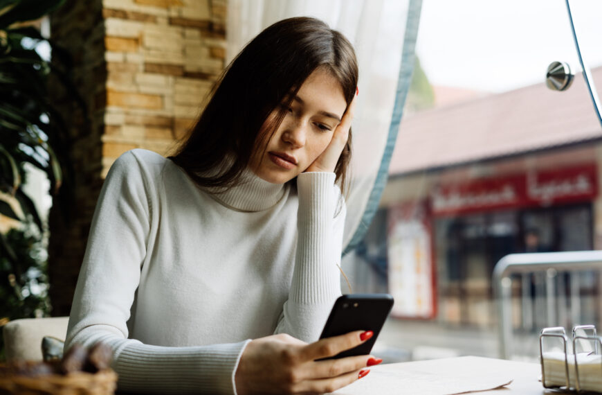 台灣新聞通訊社-32歲女全身莫名疼痛找不到病因 竟是神秘的「公主病」