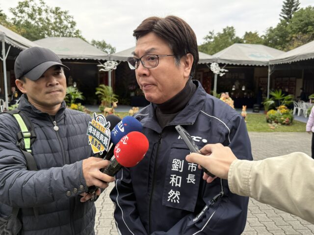 台灣新聞通訊社-免費營養午餐 蘇巧慧指問題在財劃法 劉和然：妳8年來做了什麼？