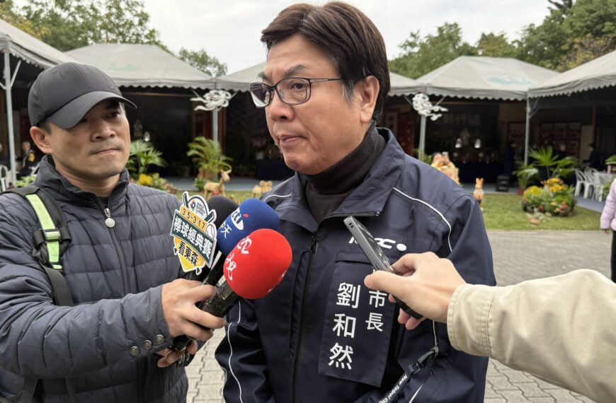 台灣新聞通訊社-免費營養午餐 蘇巧慧指問題在財劃法 劉和然：妳8年來做了什麼？