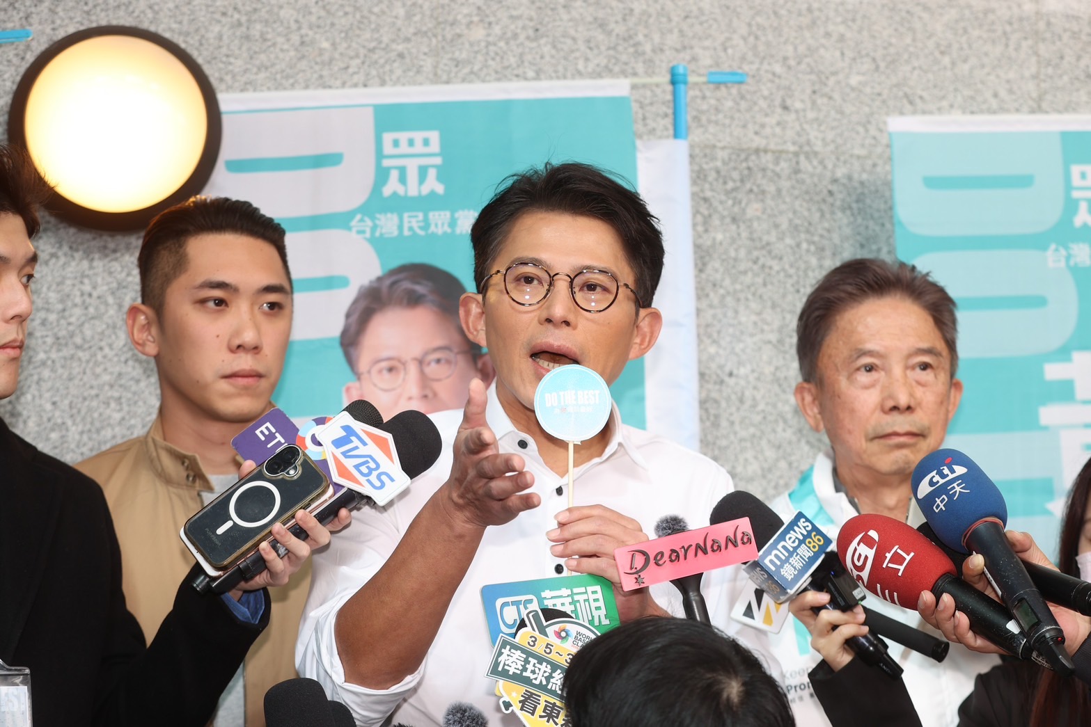 台灣新聞通訊社-藍白合時程待定 黃國昌：先理念政策、再談人選整合