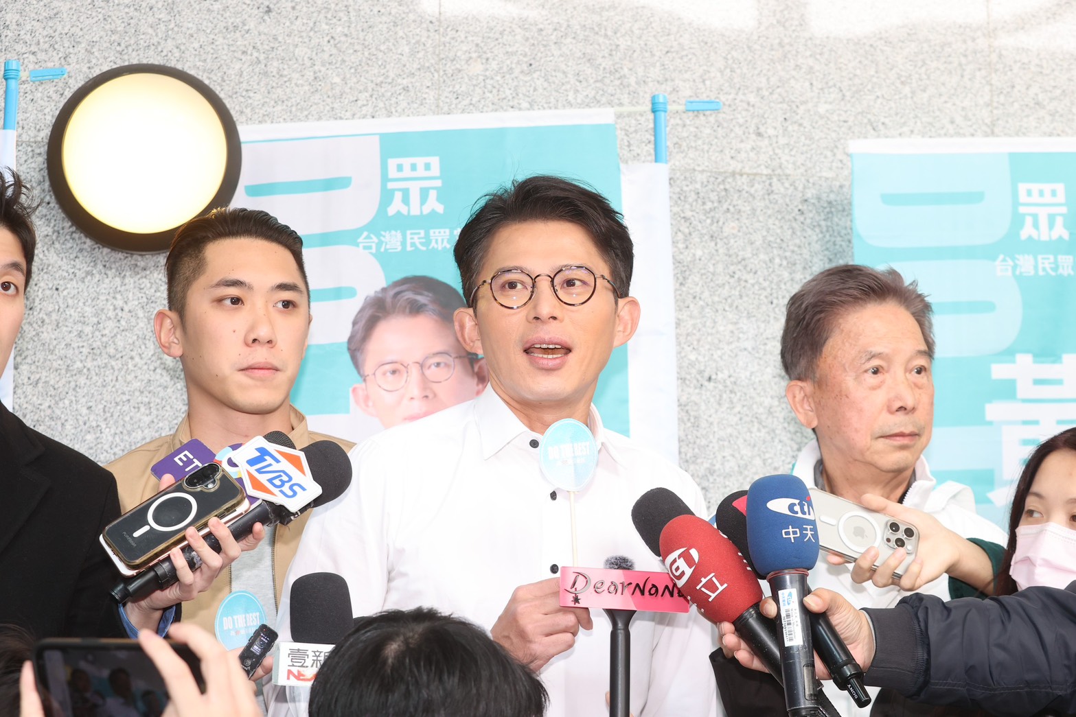 台灣新聞通訊社-為黃國昌站台 高金素梅：民進黨不倒台灣不會好