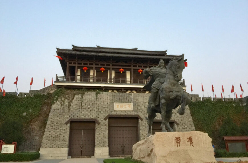 台灣新聞通訊社-竟找不到人!江蘇徐州景區招聘「項羽」 日薪達3600元但須身高190以上