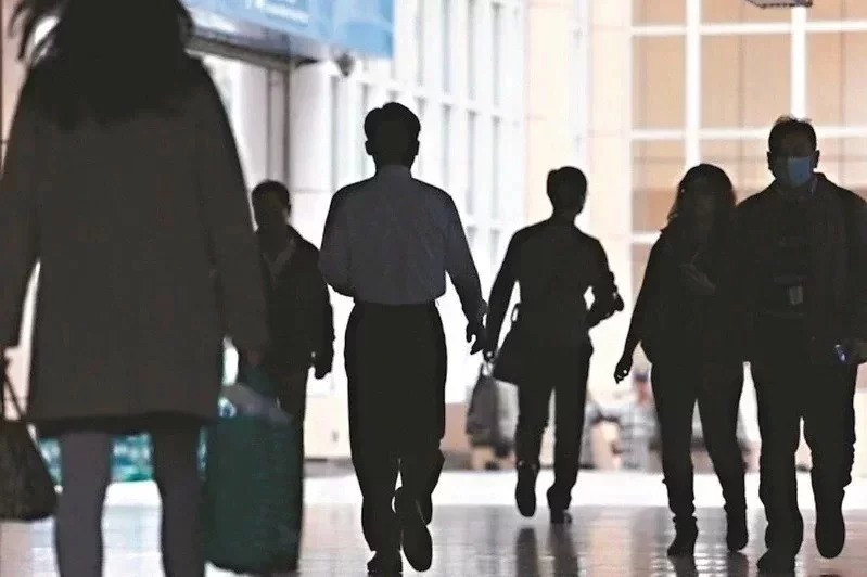 台灣新聞通訊社-解救公教負債 退撫基金「年年要達一成投資報酬率」可行嗎？