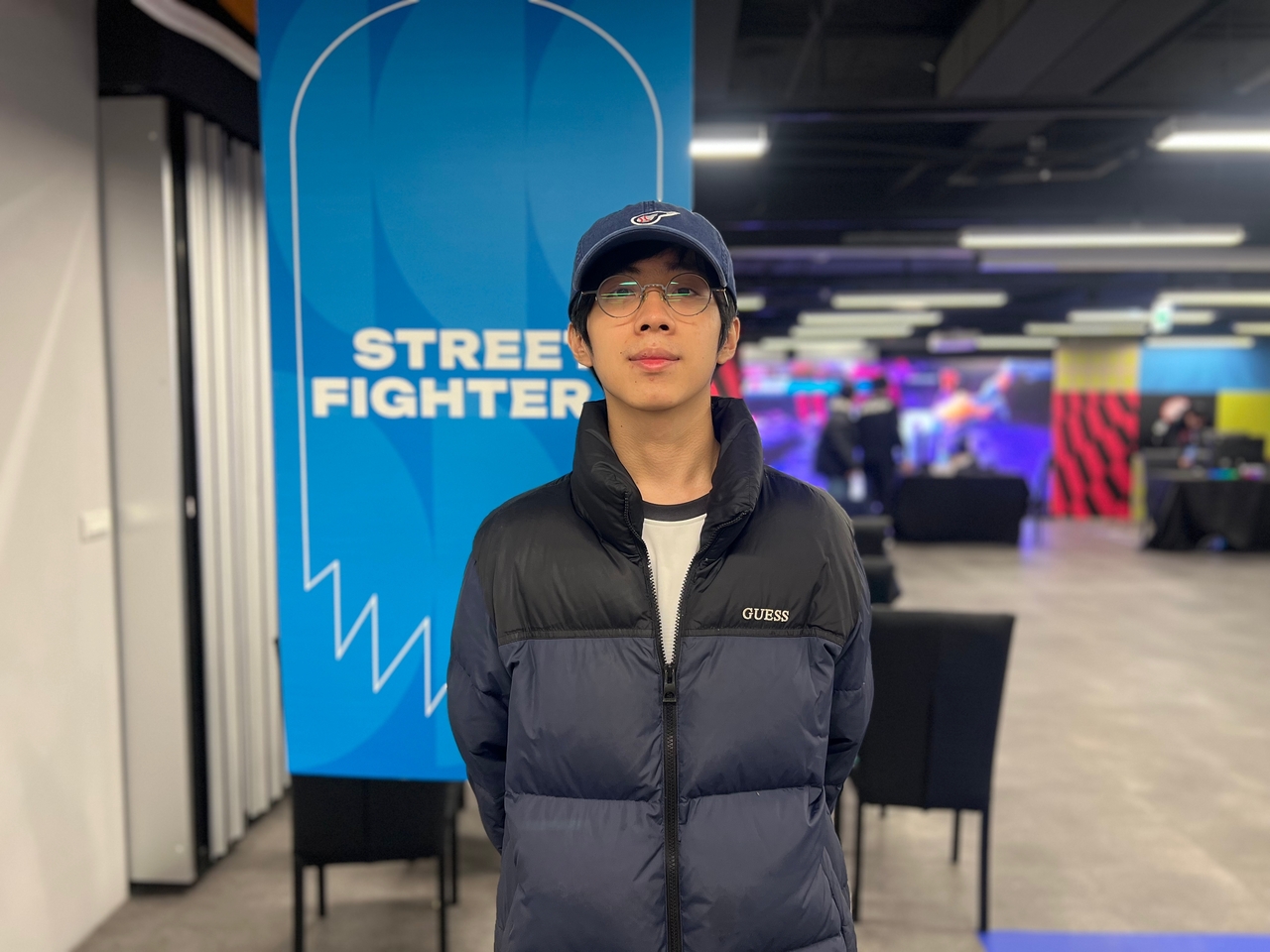 台灣新聞通訊社-18歲電競新星陳又綱連退師友 奪下亞運國手頭銜