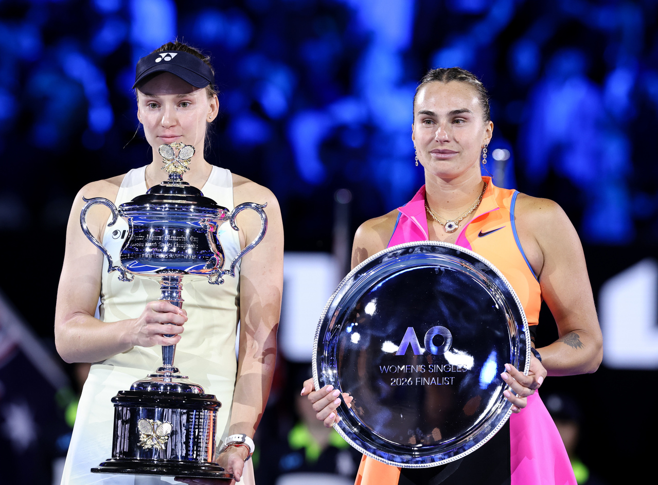 台灣新聞通訊社-澳網／芮芭奇娜澳網決賽擊敗球后莎芭蓮卡 報3年前落敗之仇