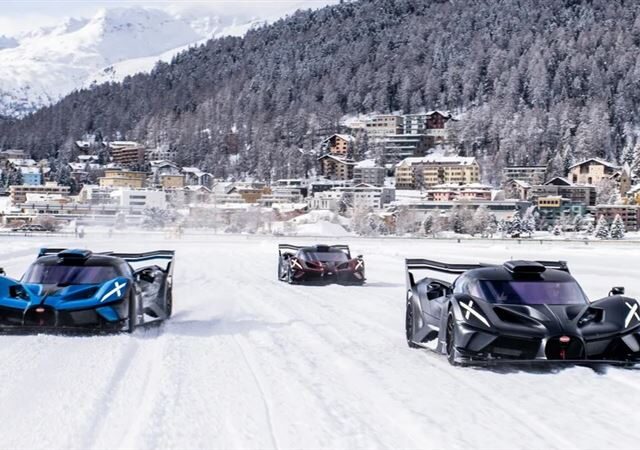 台灣新聞通訊社-怎能不愛車／別人怕打滑　布加迪直接把冰面當賽道