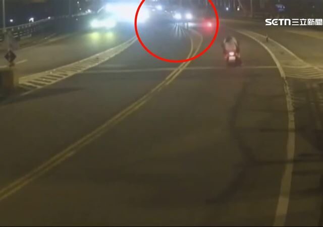 台灣新聞通訊社-7旬小黃運將逆向猛撞　21歲騎士送醫不治