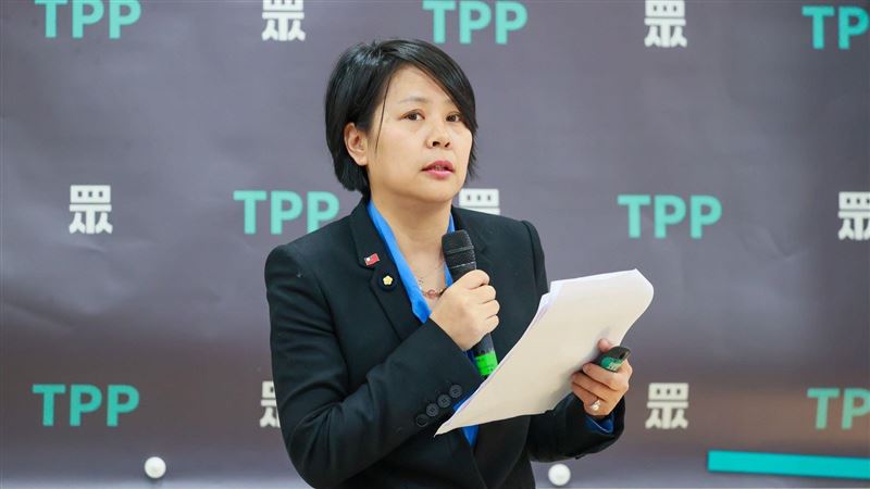 台灣新聞通訊社-學傅崐萁假離婚？李貞秀嘆「每段婚姻都有難處」：女人又不是男人的附庸