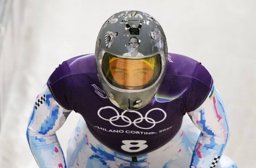 台灣新聞通訊社-抗議烏俄戰爭!戴「紀念隊友頭盔」遭取消資格 烏選手:比奪牌有意義