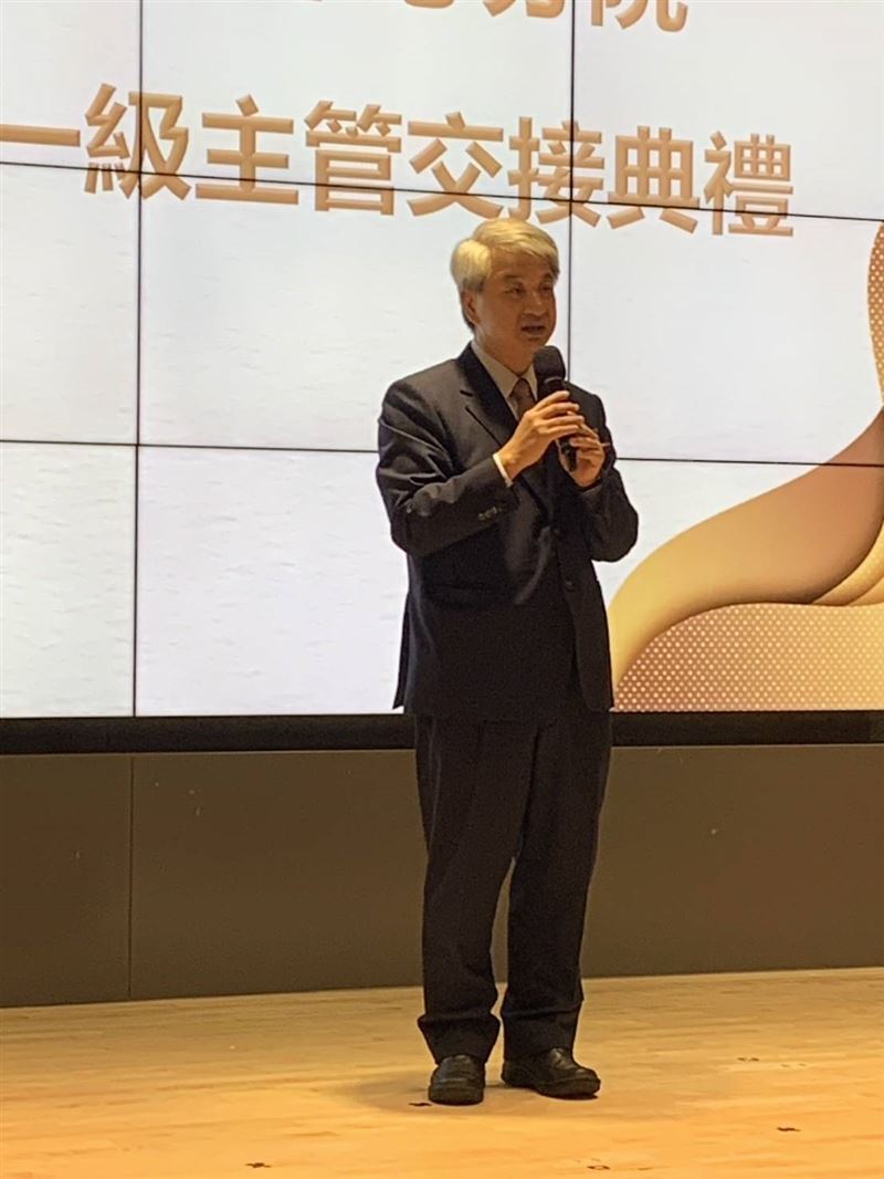 台灣新聞通訊社-特別感謝郭台銘！吳耀銘接任台大癌醫院長　將做「2事」留人