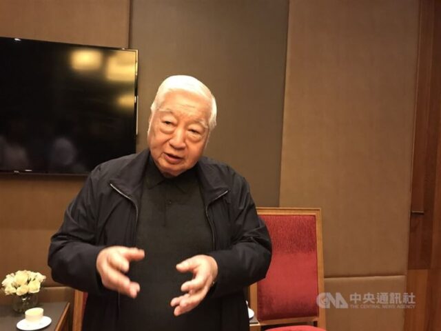 台灣新聞通訊社-南僑陳飛龍90歲安詳辭世！打造水晶肥皂帝國　變身食品龍頭