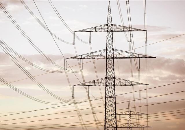 台灣新聞通訊社-川普AI電力政策開鍘！科技巨頭自費升級電網　它通吃美電網商機