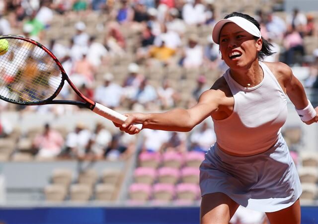 台灣新聞通訊社-謝淑薇攜搭檔WTA卡達公開賽遭逆轉　錯失女雙冠軍