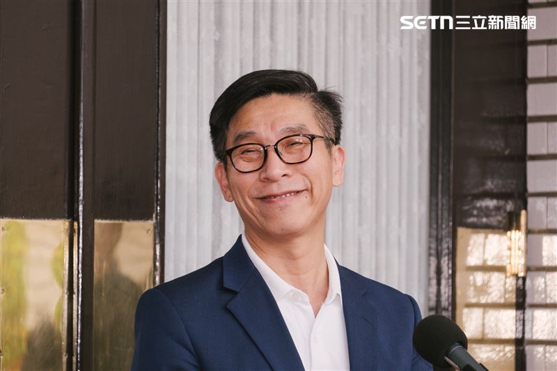 台灣新聞通訊社-國籍爭議延燒！綠喊話「評估陳智菡接任」：鼓勵李貞秀當優秀的珠寶權威