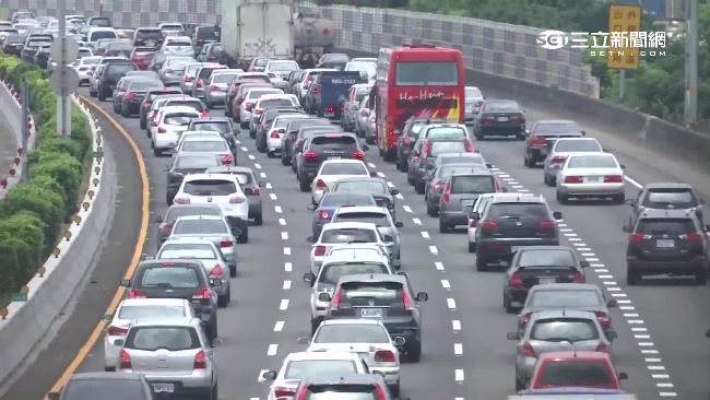 台灣新聞通訊社-台灣人比日本人猛？他點「上班1表現」疑：不累嗎