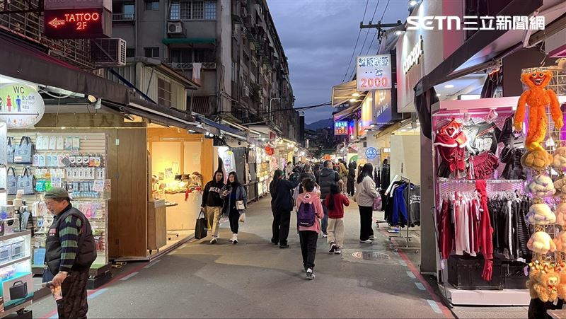 台灣新聞通訊社-新聞幕後／「夜市王」變「夜市亡」？他直指士林夜市1關鍵致命傷