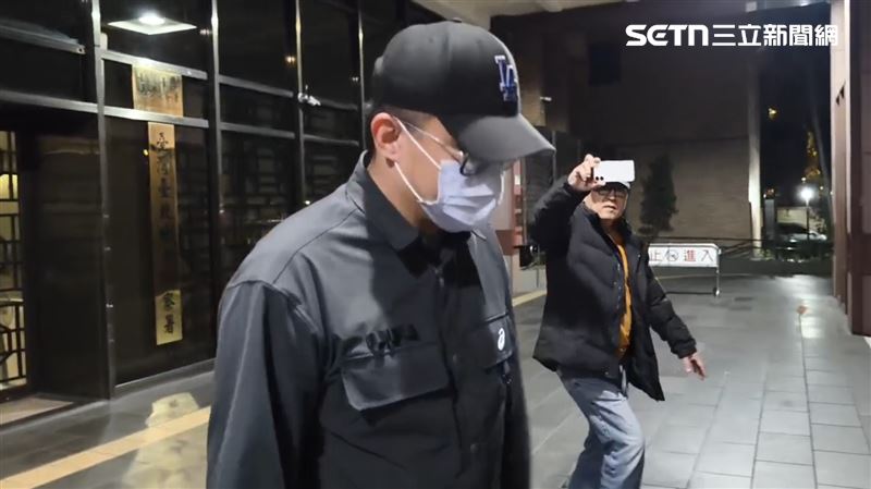 台灣新聞通訊社-警紀大地震！南港副所長涉幫大亨追債查個資遭聲押 督察組長驚爆上酒店