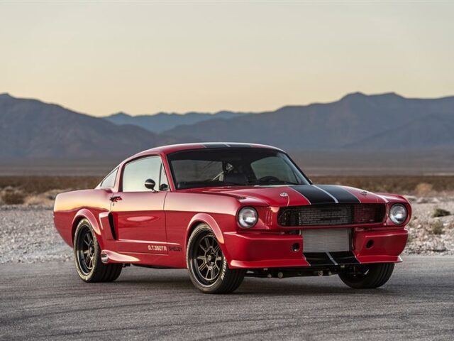 台灣新聞通訊社-怎能不愛車／老野馬變身性能怪獸　聲浪一踩全場暴動