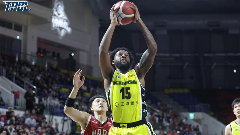台灣新聞通訊社-TPBL／戰神梅克狂飆48分創紀錄！關鍵走步葬送勝利　飛米絕殺國王3連勝