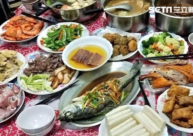 台灣新聞通訊社-過年餐桌「年年有餘」藏陷阱！魚刺、骨頭非廚餘　亂丟慘噴6千一堆人錯