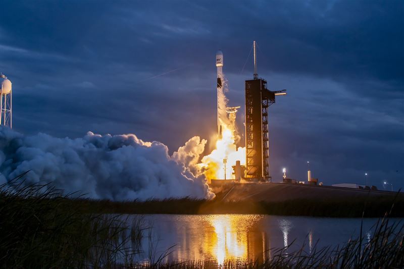 台灣新聞通訊社-熱門股／本週最夯友達+1　台廠低軌衛星20檔收