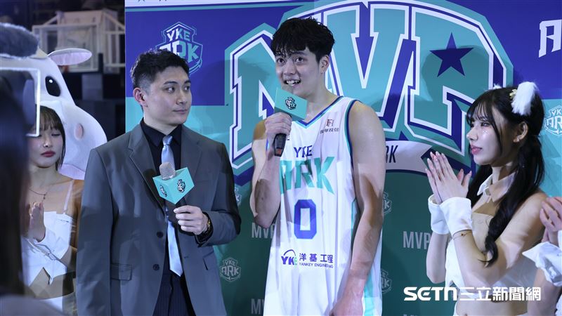 台灣新聞通訊社-PLG／葉惟捷有這心結才沒回防！　李逸驊找運動心理師「每週諮商」奏效