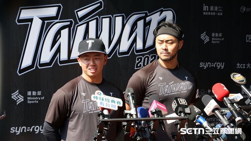 台灣新聞通訊社-WBC／鄭宗哲遭DFA返國訓中心集訓　林家正獻上溫暖擁抱