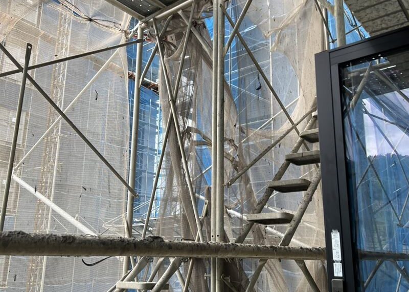 台灣新聞通訊社-從12樓跌至7樓！和平東路工安意外　工人失足墜5層樓送醫