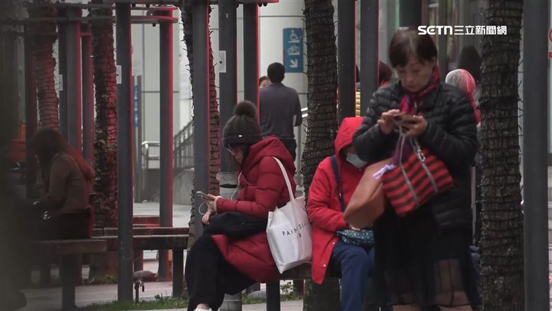 台灣新聞通訊社-急凍剩10度！彰化深夜3人「失去心跳」命危急送醫　平均年齡68歲